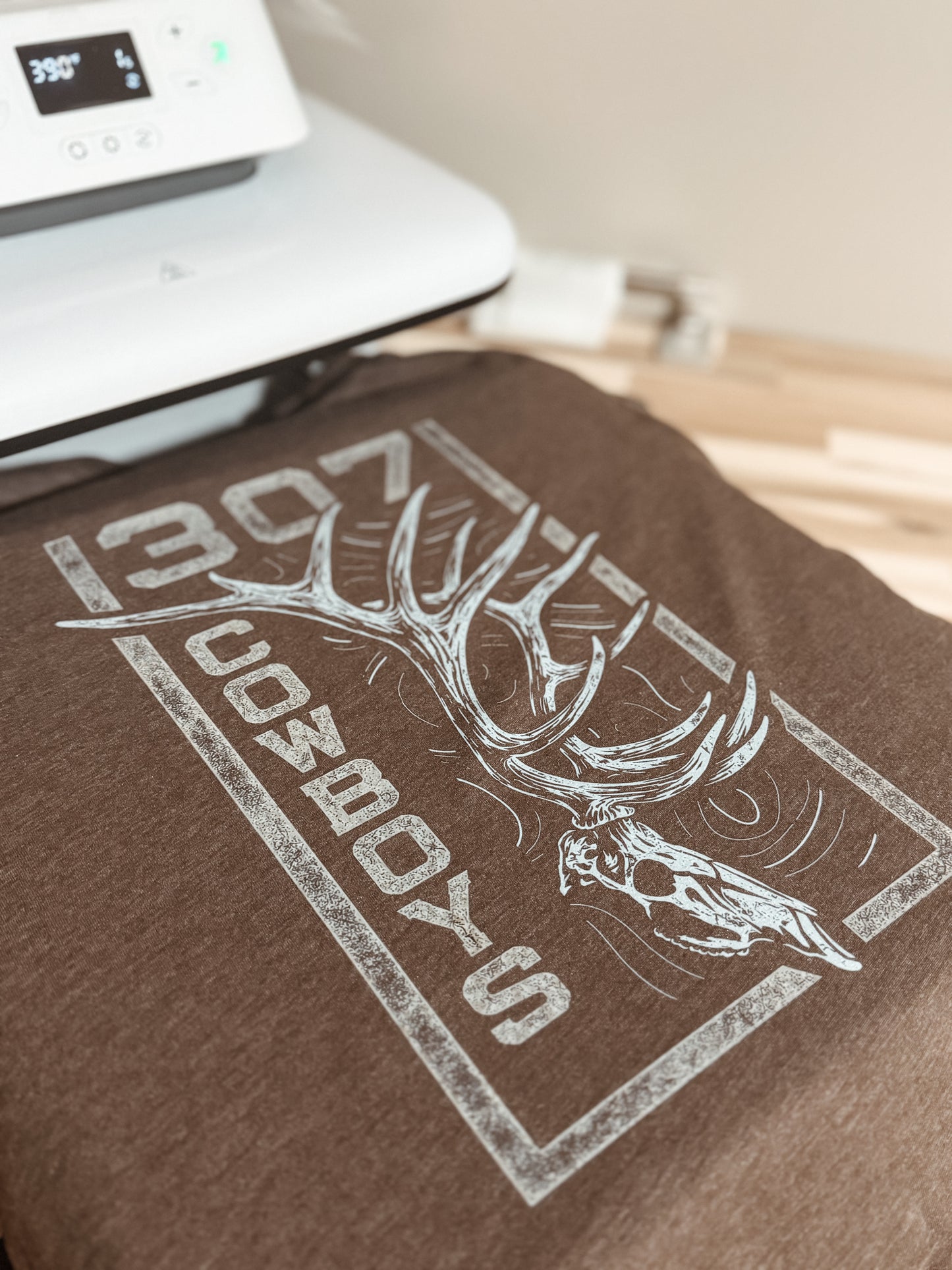 307 WY Elk - Brown Long Sleeve