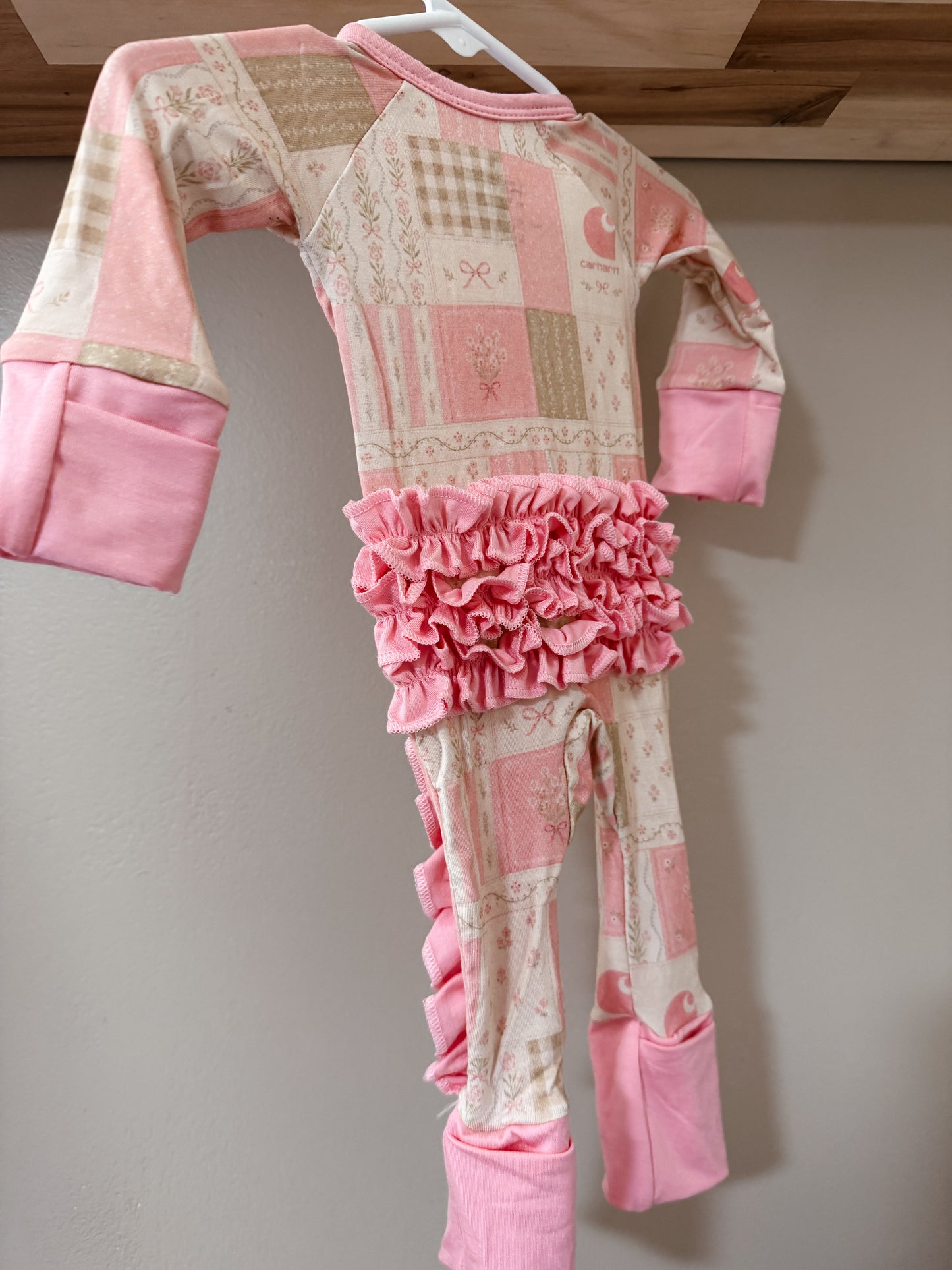 Blushing Bow - Bamboo Zippy